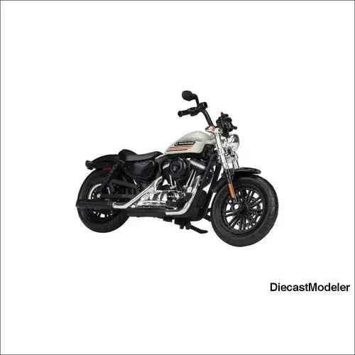 Maisto- Harley-Davidson Motorcycles Series 38-1/18 scale die-cast model 48SPCL view 2