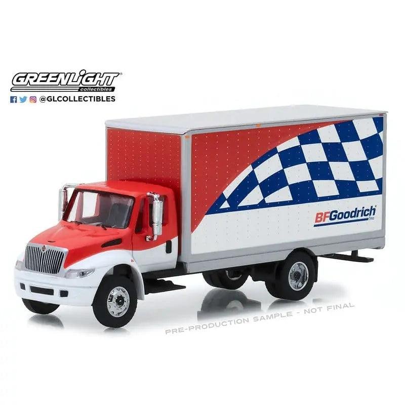 HD Trucks Series 13 | 1-64 HD Trucks 13 - 2013 Durastar Box Van BFGoodrich Tires view 2