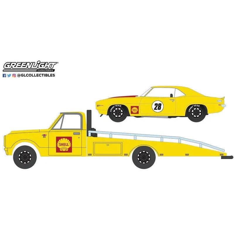 GL - 1:64 Scale 1967 Chevrolet C-30 Ramp Truck & 69 Camaro - Shell Oil view 3