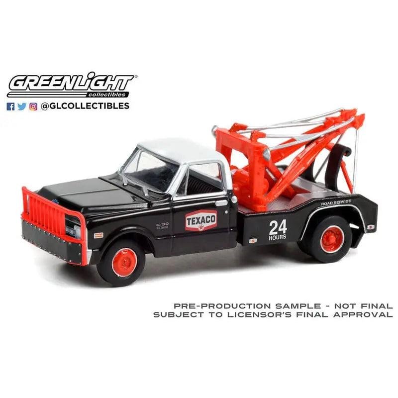 Greenlight - 1970 Chevrolet C-30 Dually Wrecker - Texaco 24 Hour Road Service -1:64 diecast