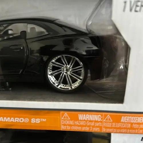 2010 Chevy Camaro SS Hard Top 1:24 scale - Black- BTMuscle view 3