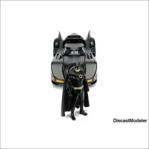 1989 Batmobile with Batman figure 1:24, diecast model car view 3